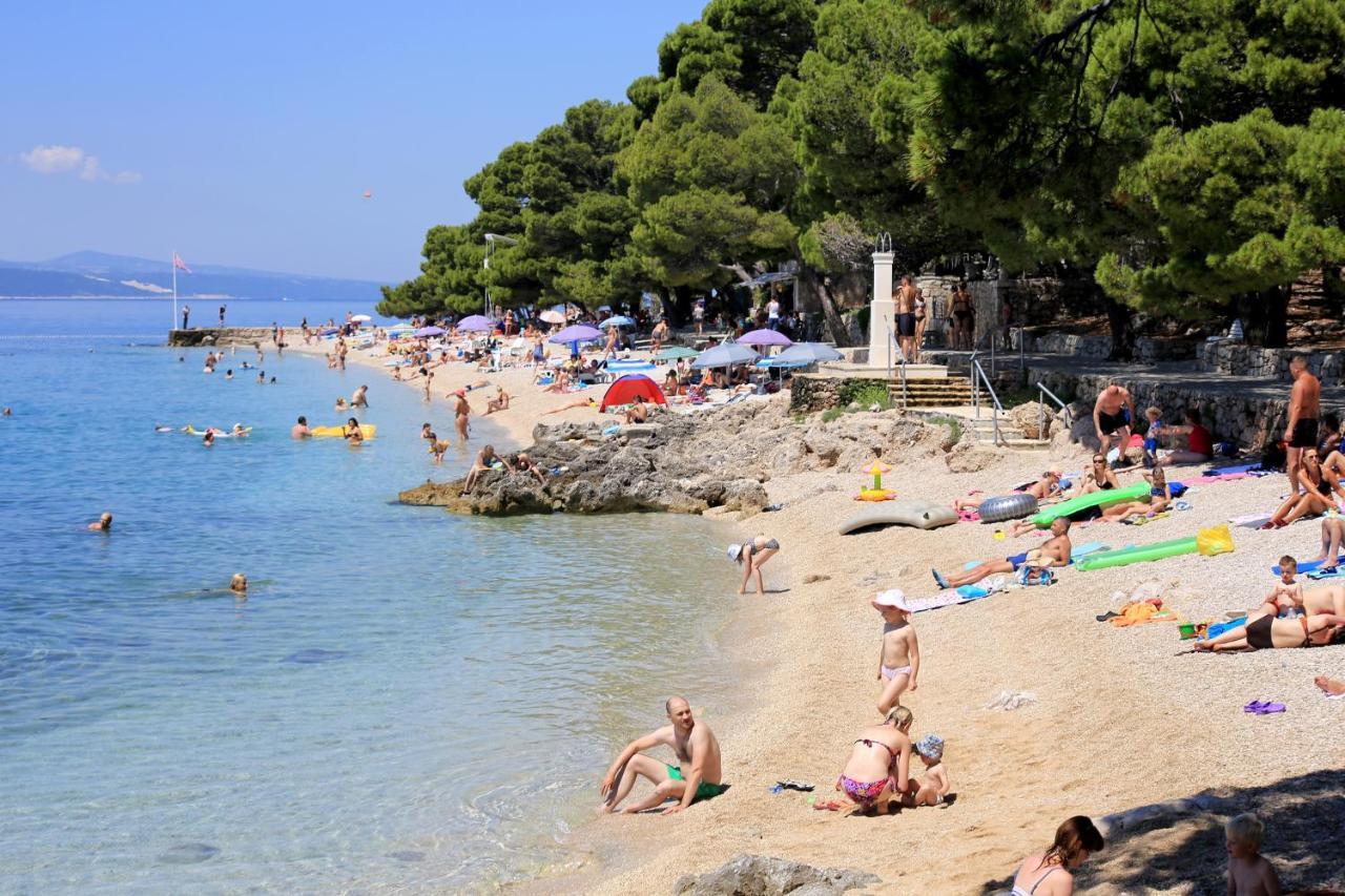 Apartments By The Sea Brela, Makarska - 20778 מראה חיצוני תמונה