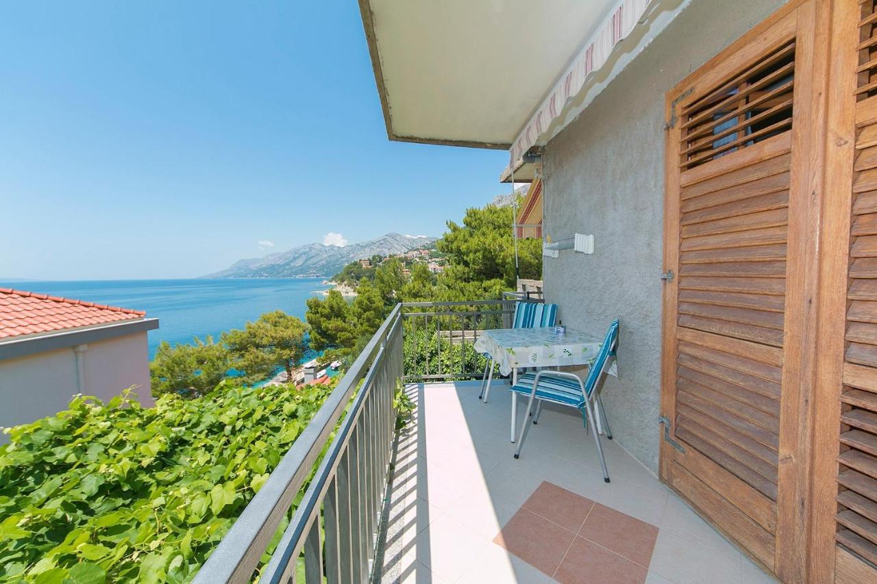 Apartments By The Sea Brela, Makarska - 20778 מראה חיצוני תמונה