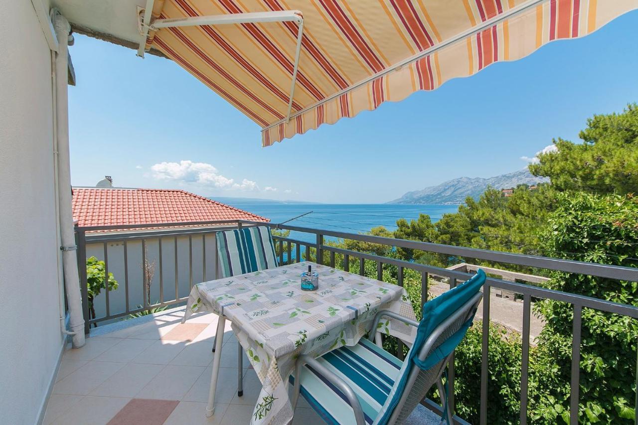 Apartments By The Sea Brela, Makarska - 20778 מראה חיצוני תמונה