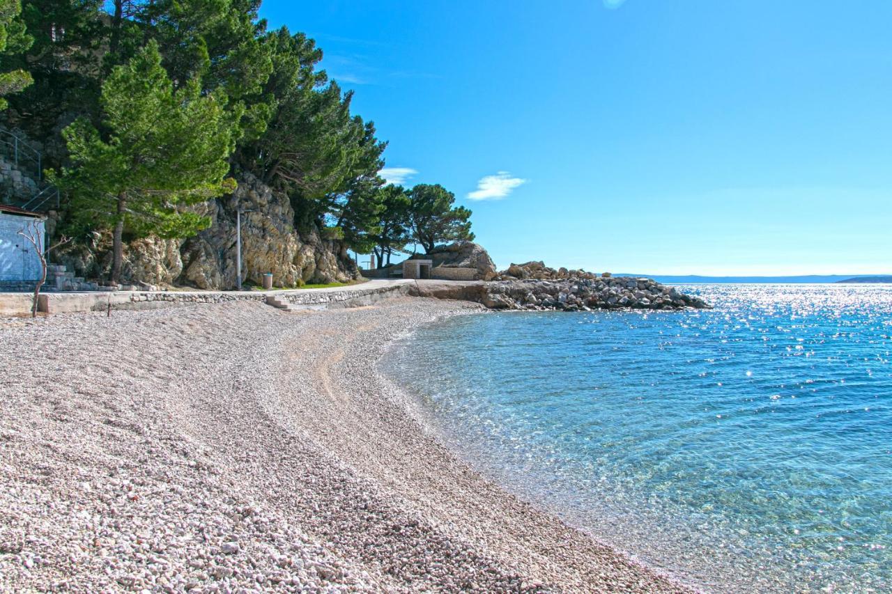 Apartments By The Sea Brela, Makarska - 20778 מראה חיצוני תמונה