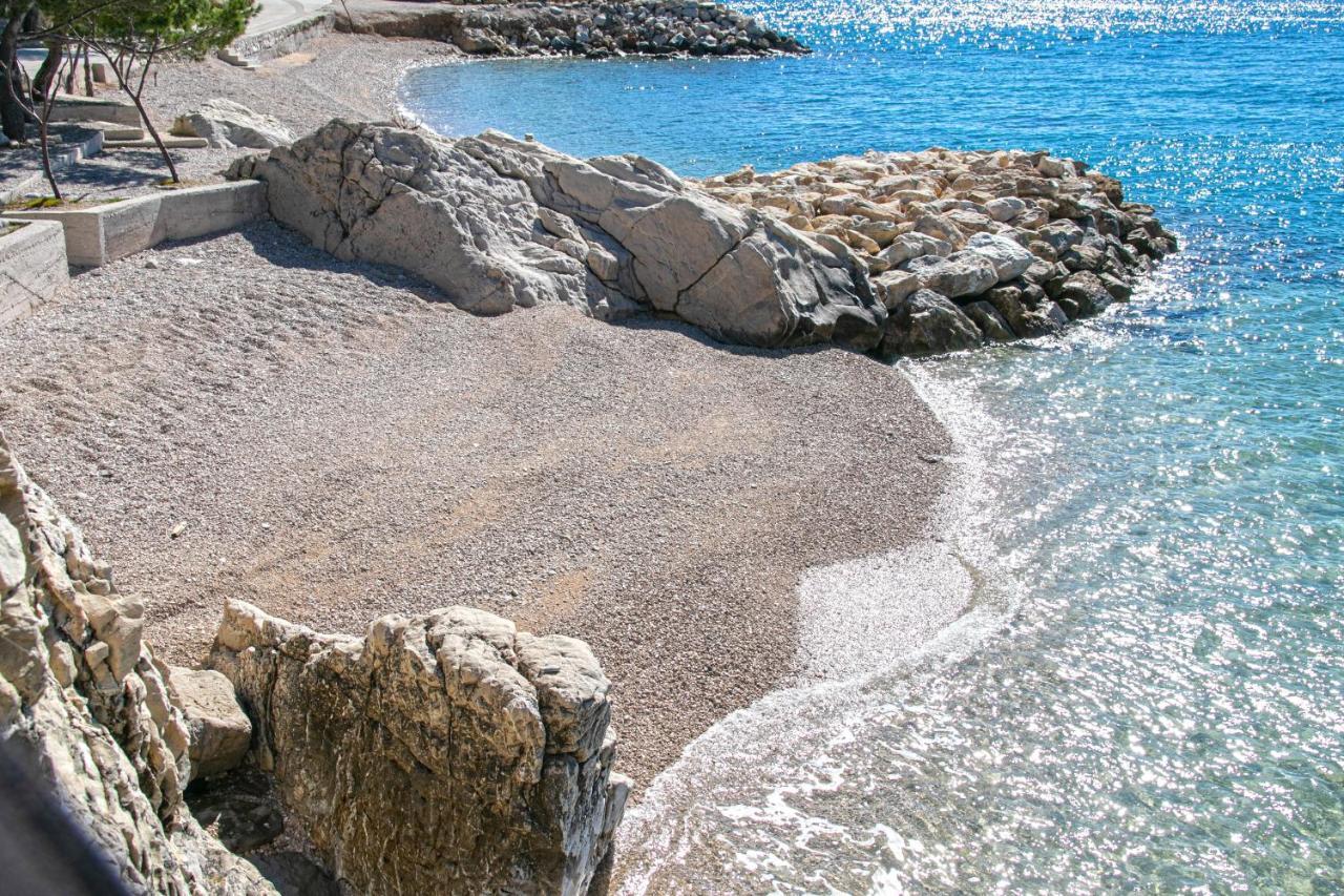 Apartments By The Sea Brela, Makarska - 20778 מראה חיצוני תמונה