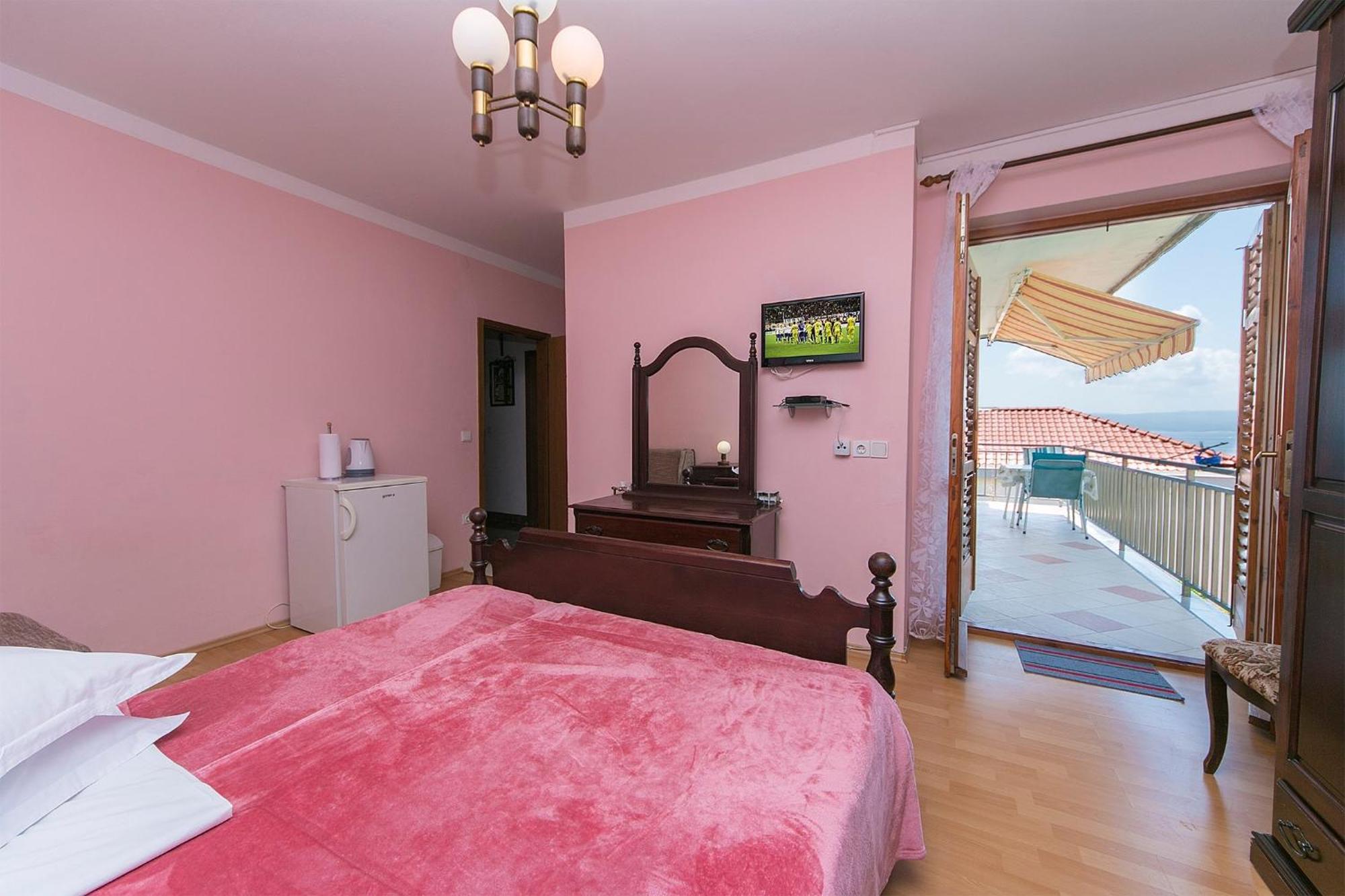 Apartments By The Sea Brela, Makarska - 20778 חדר תמונה
